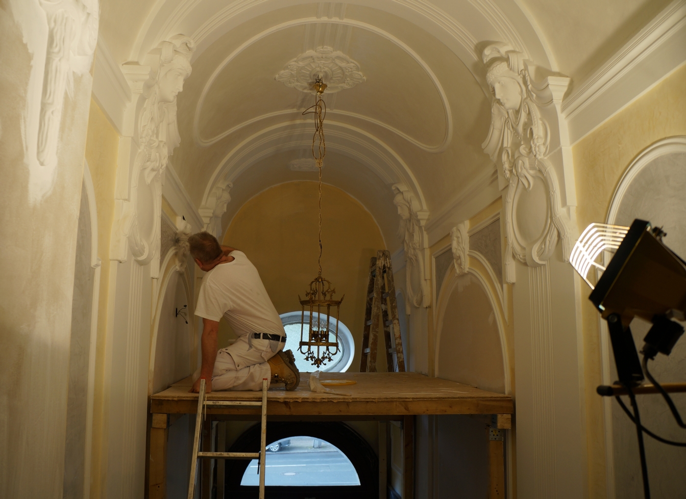 Stuckarbeiten im Treppenhaus